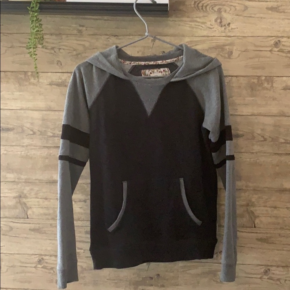 Varsity light hoodie